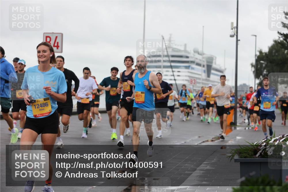 13.09.2026 - Kiel Lauf Andreas Tolksdorf http://msf.ph/oto/10400591 13.09.2026 10:58:23 Kiellinie 338, 4, 4, 384, 12486, 2228, 9071 meine-sportfotos.de
