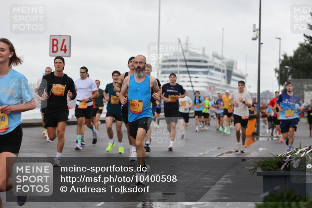 13.09.2026 - Kiel Lauf Andreas Tolksdorf http://msf.ph/oto/10400598 13.09.2026 10:58:23 Kiellinie 36, 4, 10341, 38, 9071 meine-sportfotos.de