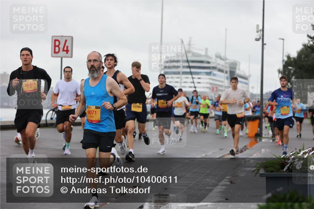 13.09.2026 - Kiel Lauf Andreas Tolksdorf http://msf.ph/oto/10400611 13.09.2026 10:58:24 Kiellinie 10341, 4, 38, 9071, 12769, 11508, 7003 meine-sportfotos.de