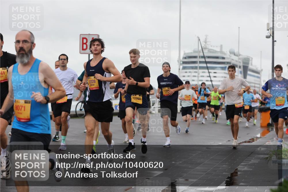 13.09.2026 - Kiel Lauf Andreas Tolksdorf http://msf.ph/oto/10400620 13.09.2026 10:58:24 Kiellinie 41, 9071, 39, 2228, 12769, 1150, 7003 meine-sportfotos.de