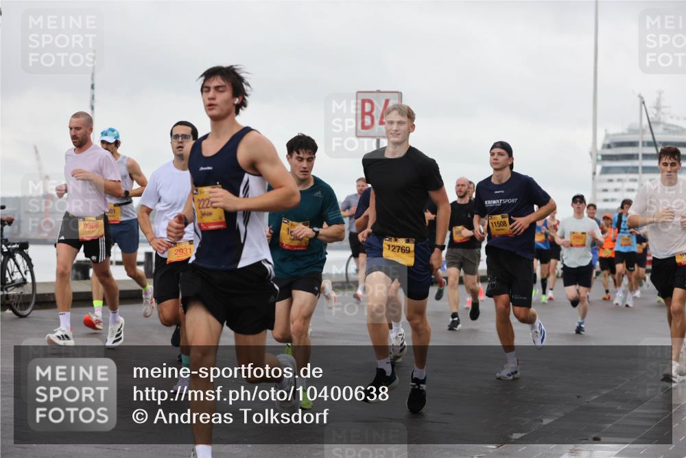 13.09.2026 - Kiel Lauf Andreas Tolksdorf http://msf.ph/oto/10400638 13.09.2026 10:58:25 Kiellinie 9368, 01, 199, 2931, 222, 12769, 11508 meine-sportfotos.de