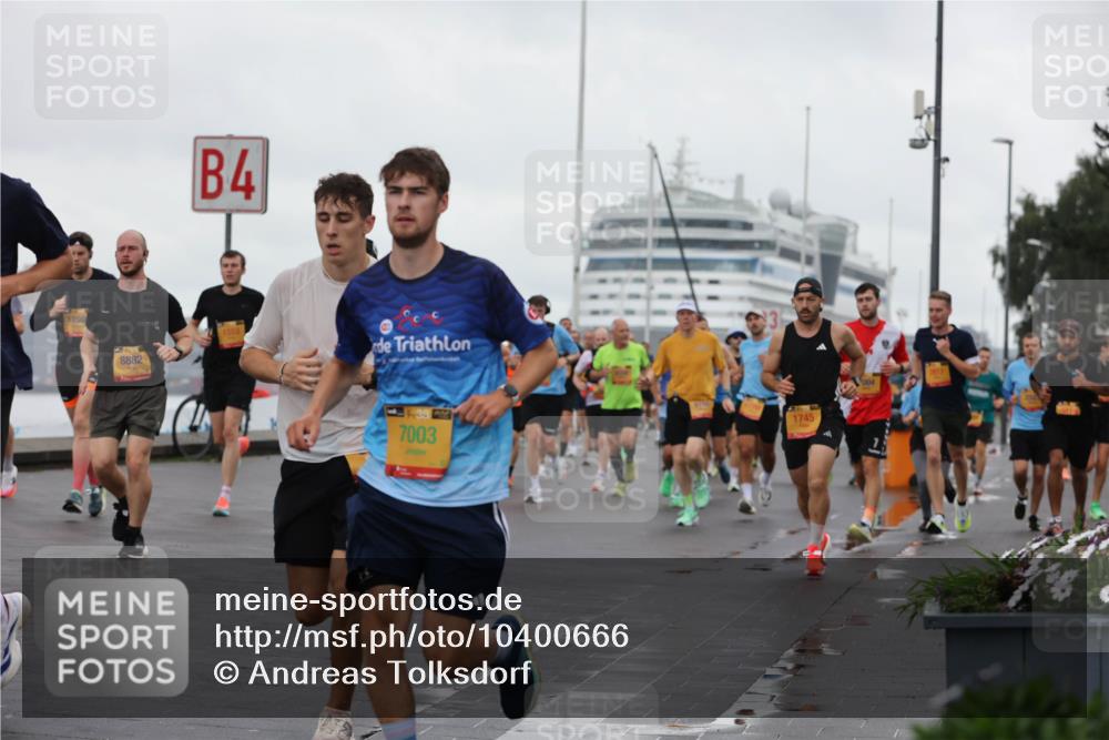 13.09.2026 - Kiel Lauf Andreas Tolksdorf http://msf.ph/oto/10400666 13.09.2026 10:58:27 Kiellinie 1259, 4, 8882, 7003, 1745 meine-sportfotos.de