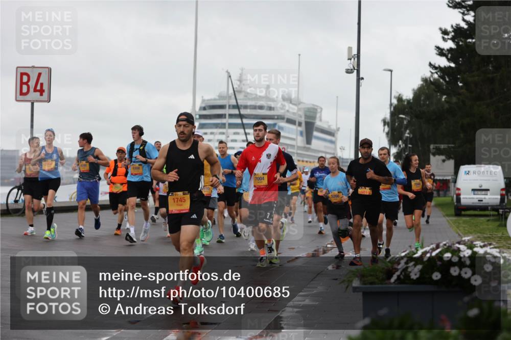 13.09.2026 - Kiel Lauf Andreas Tolksdorf http://msf.ph/oto/10400685 13.09.2026 10:58:28 Kiellinie 4, 4590, 8308, 1745, 50, 7004, 7048, 5266 meine-sportfotos.de