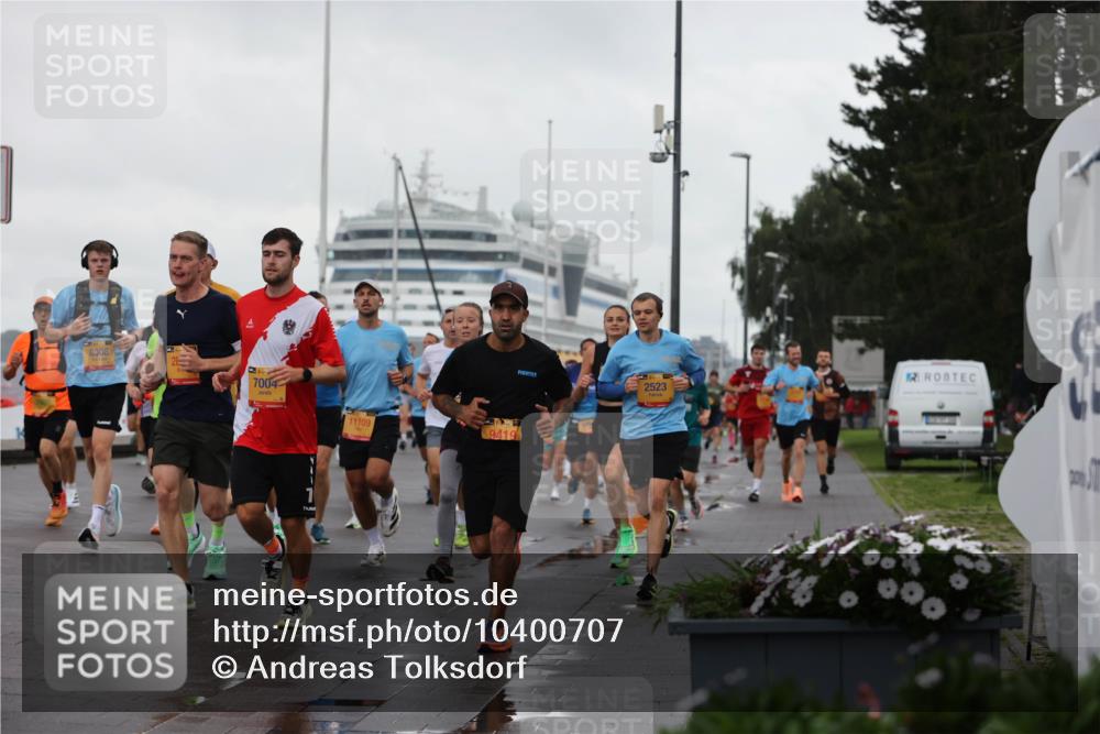 13.09.2026 - Kiel Lauf Andreas Tolksdorf http://msf.ph/oto/10400707 13.09.2026 10:58:29 Kiellinie 8308, 7004, 11109, 9419, 2523 meine-sportfotos.de