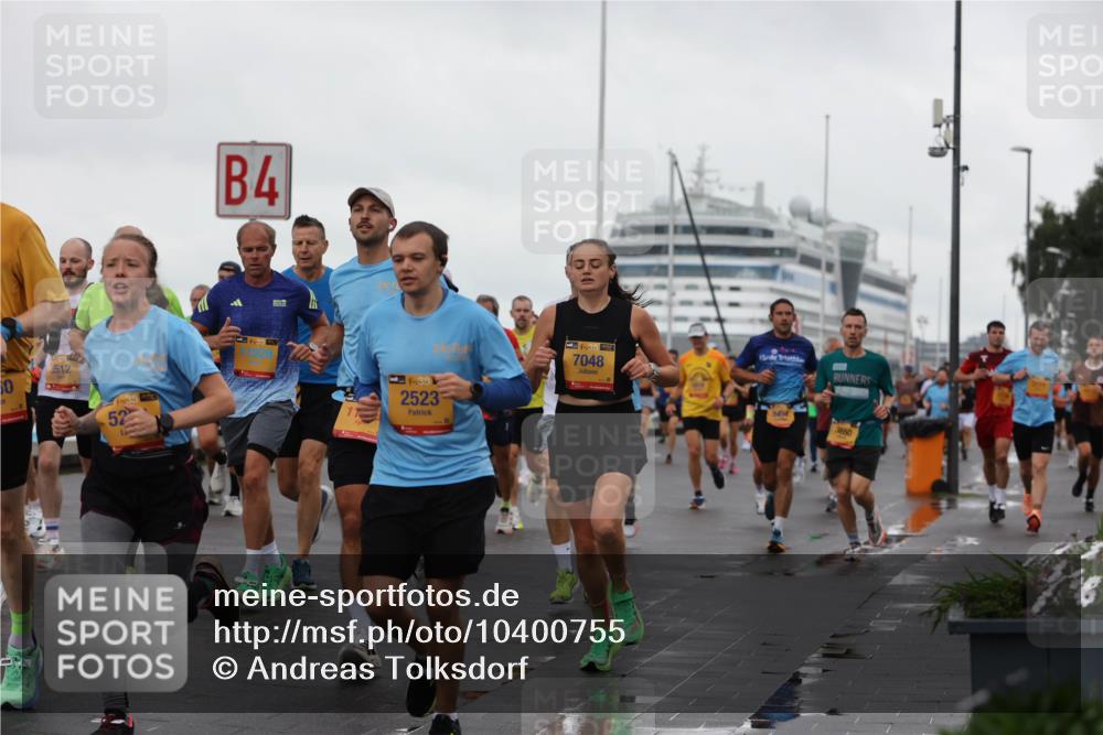 13.09.2026 - Kiel Lauf Andreas Tolksdorf http://msf.ph/oto/10400755 13.09.2026 10:58:31 Kiellinie 50, 512, 39, 52, 4, 7048, 38, 2523, 3650 meine-sportfotos.de