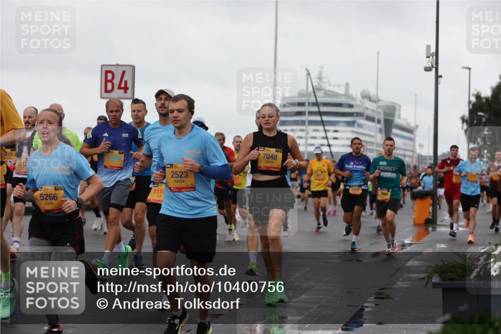 13.09.2026 - Kiel Lauf Andreas Tolksdorf http://msf.ph/oto/10400756 13.09.2026 10:58:32 Kiellinie 677, 6512, 1, 39, 5266, 4, 39, 1110, 38, 2523, 138, 7048, 8454, 3650 meine-sportfotos.de