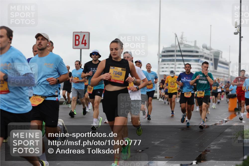 13.09.2026 - Kiel Lauf Andreas Tolksdorf http://msf.ph/oto/10400777 13.09.2026 10:58:32 Kiellinie 11109, 4, 7048, 7759, 8454, 3650 meine-sportfotos.de