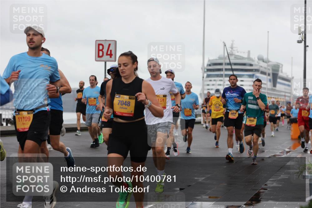 13.09.2026 - Kiel Lauf Andreas Tolksdorf http://msf.ph/oto/10400781 13.09.2026 10:58:33 Kiellinie 11109, 4, 14, 38, 35, 111, 7048, 12272, 1077, 8454, 3650 meine-sportfotos.de