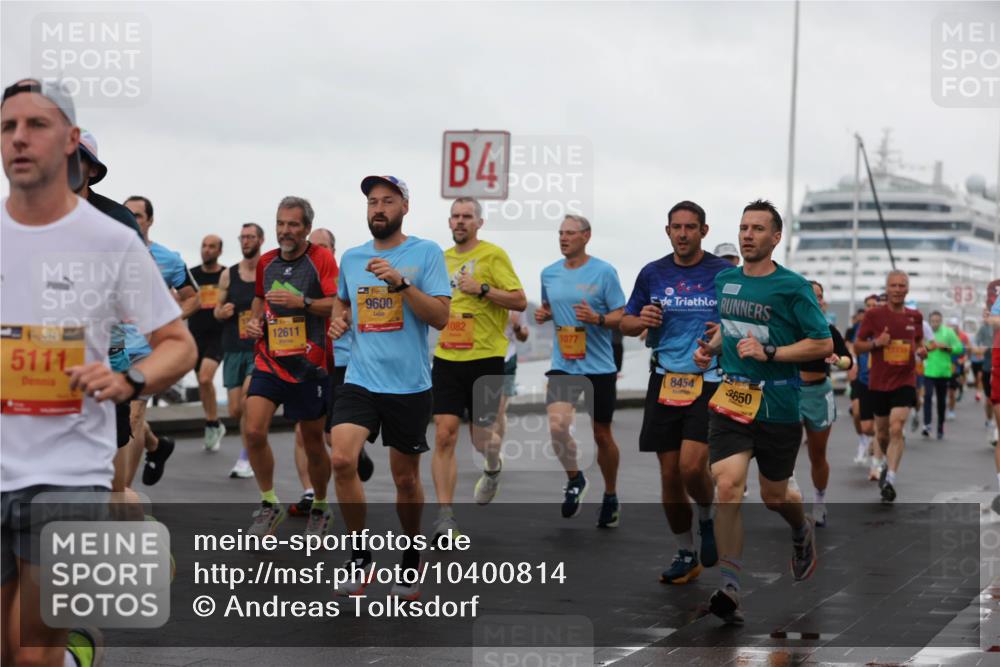 13.09.2026 - Kiel Lauf Andreas Tolksdorf http://msf.ph/oto/10400814 13.09.2026 10:58:34 Kiellinie 33, 5111, 12611, 1, 33, 9600, 4, 1082, 1077, 8454, 3650, 83 meine-sportfotos.de