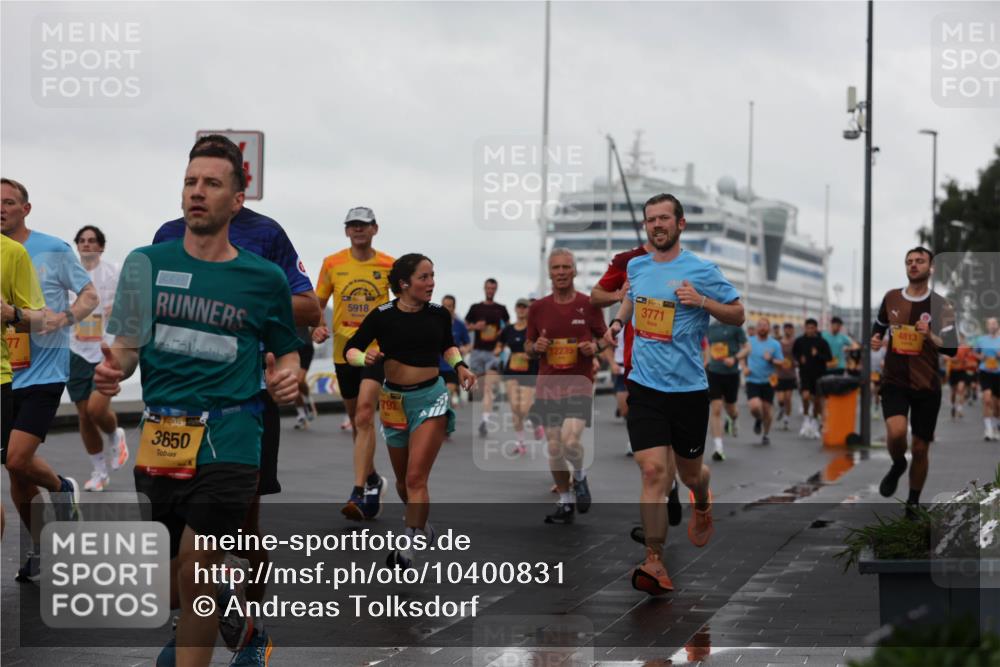 13.09.2026 - Kiel Lauf Andreas Tolksdorf http://msf.ph/oto/10400831 13.09.2026 10:58:35 Kiellinie 77, 5918, 38, 3650, 792, 39, 3771, 12235, 4813 meine-sportfotos.de