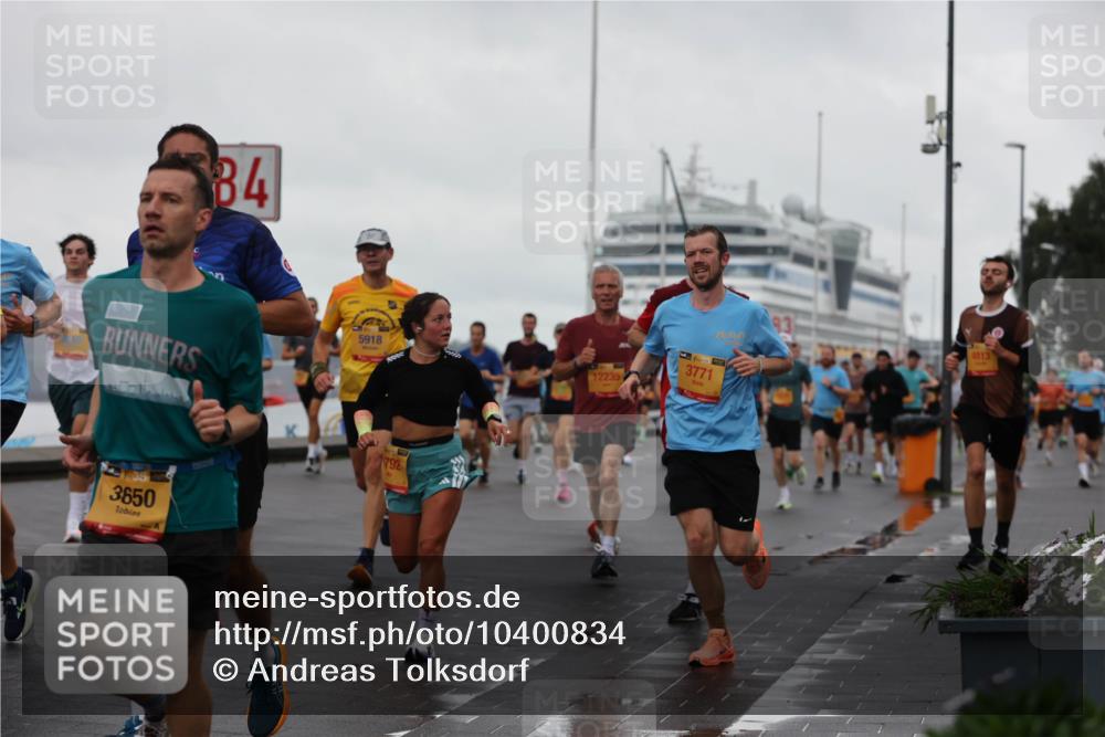 13.09.2026 - Kiel Lauf Andreas Tolksdorf http://msf.ph/oto/10400834 13.09.2026 10:58:35 Kiellinie 84, 5918, 38, 3650, 1792, 12235, 3771, 4813 meine-sportfotos.de