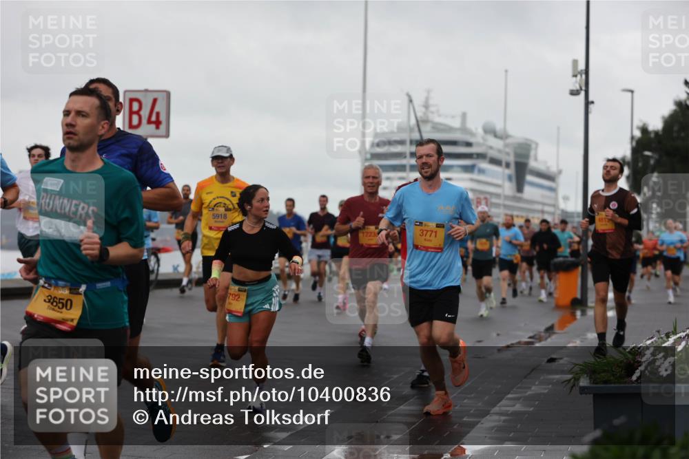 13.09.2026 - Kiel Lauf Andreas Tolksdorf http://msf.ph/oto/10400836 13.09.2026 10:58:35 Kiellinie 3650, 4, 5918, 792, 12235, 3771, 4813 meine-sportfotos.de