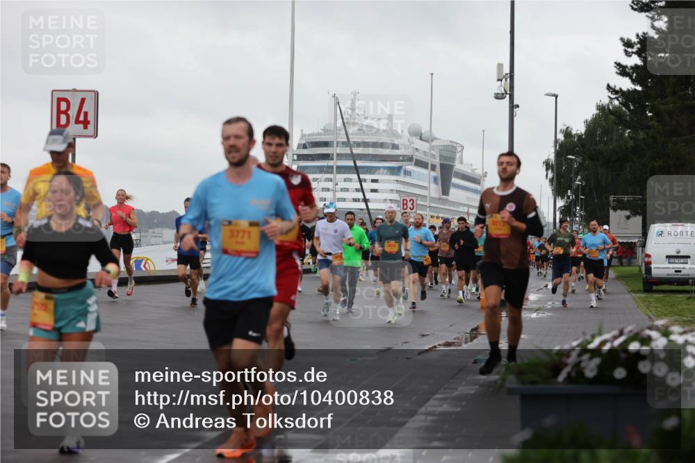 13.09.2026 - Kiel Lauf Andreas Tolksdorf http://msf.ph/oto/10400838 13.09.2026 10:58:36 Kiellinie 4, 3771, 3, 4813, 100 meine-sportfotos.de