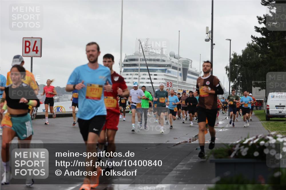 13.09.2026 - Kiel Lauf Andreas Tolksdorf http://msf.ph/oto/10400840 13.09.2026 10:58:36 Kiellinie 4, 3771, 2734, 3, 160 meine-sportfotos.de