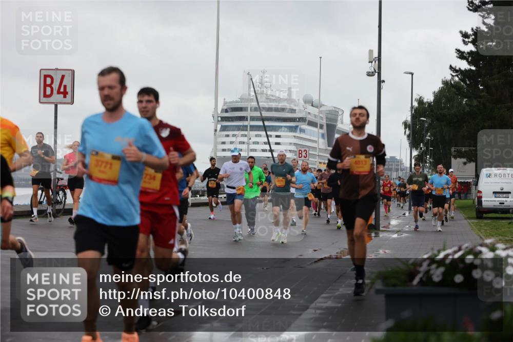 13.09.2026 - Kiel Lauf Andreas Tolksdorf http://msf.ph/oto/10400848 13.09.2026 10:58:36 Kiellinie 4, 3771, 3, 4813, 100 meine-sportfotos.de