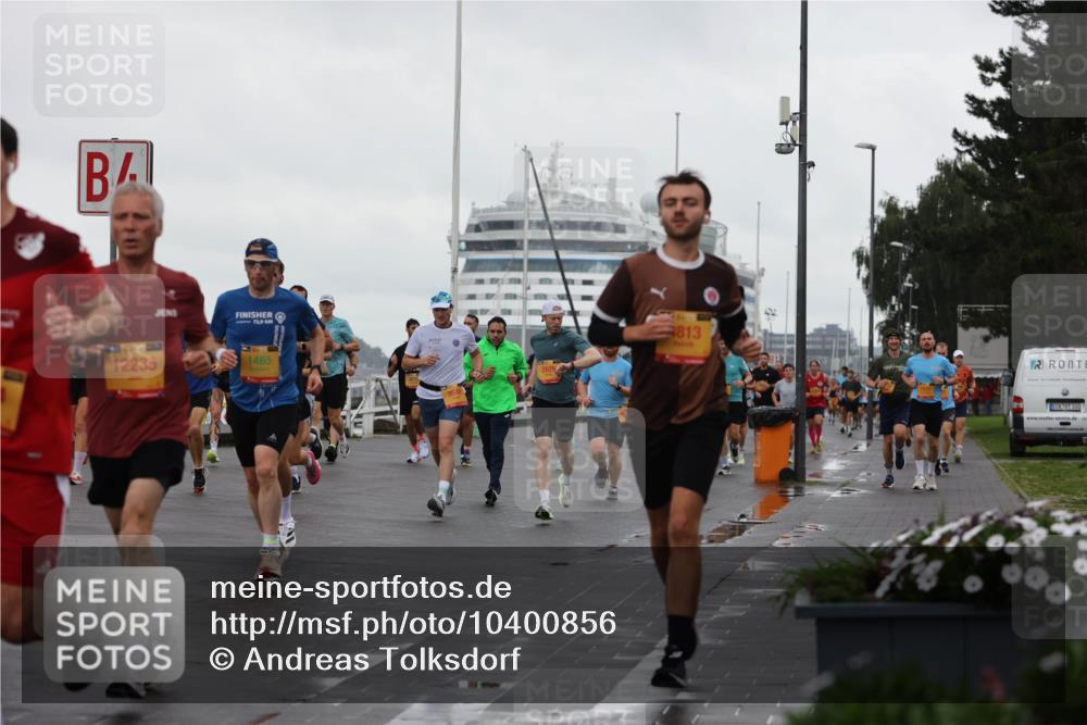 13.09.2026 - Kiel Lauf Andreas Tolksdorf http://msf.ph/oto/10400856 13.09.2026 10:58:37 Kiellinie 12235, 73, 9, 1465, 813, 100 meine-sportfotos.de