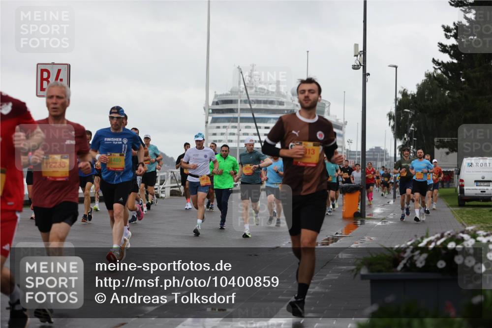 13.09.2026 - Kiel Lauf Andreas Tolksdorf http://msf.ph/oto/10400859 13.09.2026 10:58:37 Kiellinie 12235, 73, 9, 313, 1465 meine-sportfotos.de