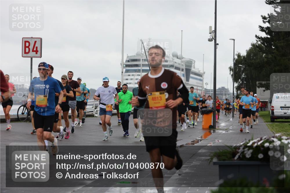 13.09.2026 - Kiel Lauf Andreas Tolksdorf http://msf.ph/oto/10400870 13.09.2026 10:58:38 Kiellinie 4, 17391, 1465, 4813, 100 meine-sportfotos.de