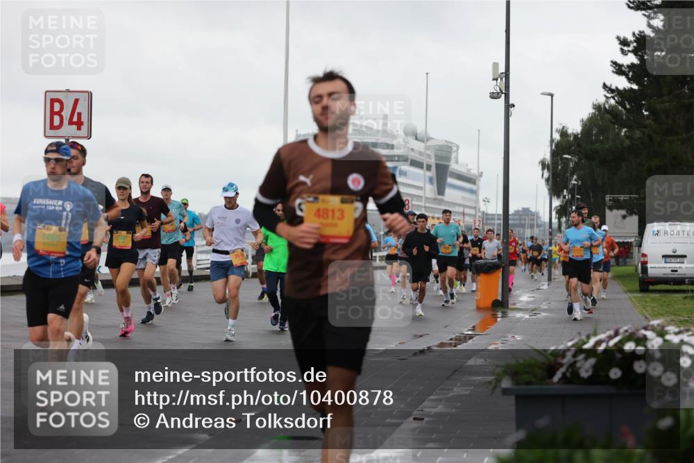 13.09.2026 - Kiel Lauf Andreas Tolksdorf http://msf.ph/oto/10400878 13.09.2026 10:58:38 Kiellinie 4, 131, 1465, 5301, 4813, 3, 100 meine-sportfotos.de