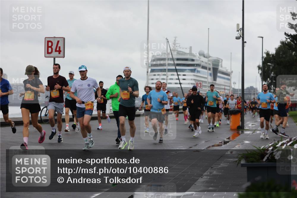 13.09.2026 - Kiel Lauf Andreas Tolksdorf http://msf.ph/oto/10400886 13.09.2026 10:58:39 Kiellinie 4, 5301, 2629, 3, 1627 meine-sportfotos.de