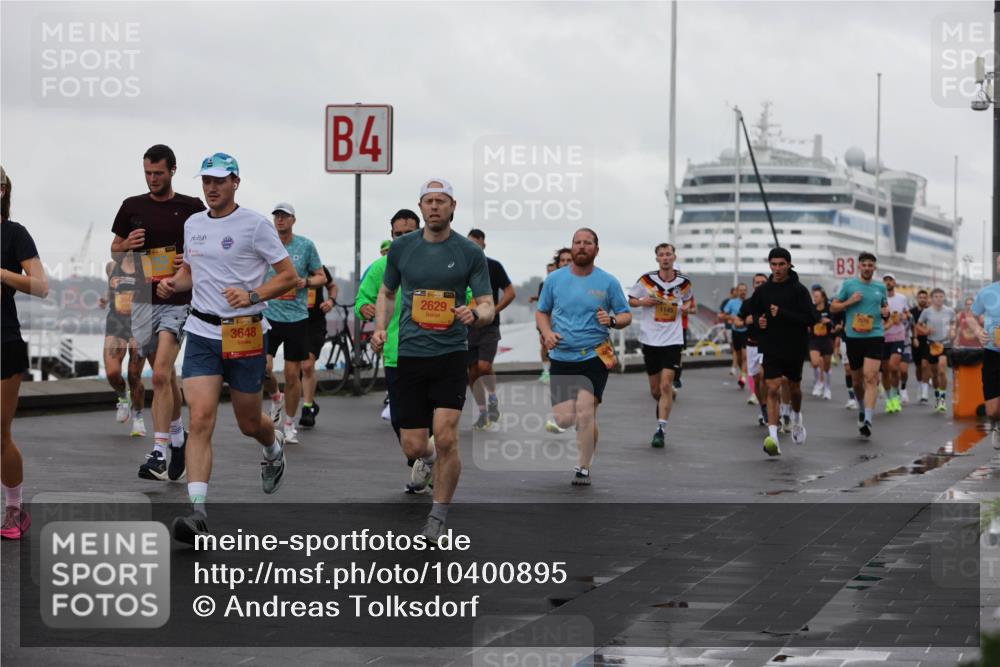 13.09.2026 - Kiel Lauf Andreas Tolksdorf http://msf.ph/oto/10400895 13.09.2026 10:58:41 Kiellinie 4, 39, 1145, 3648, 2629, 3 meine-sportfotos.de