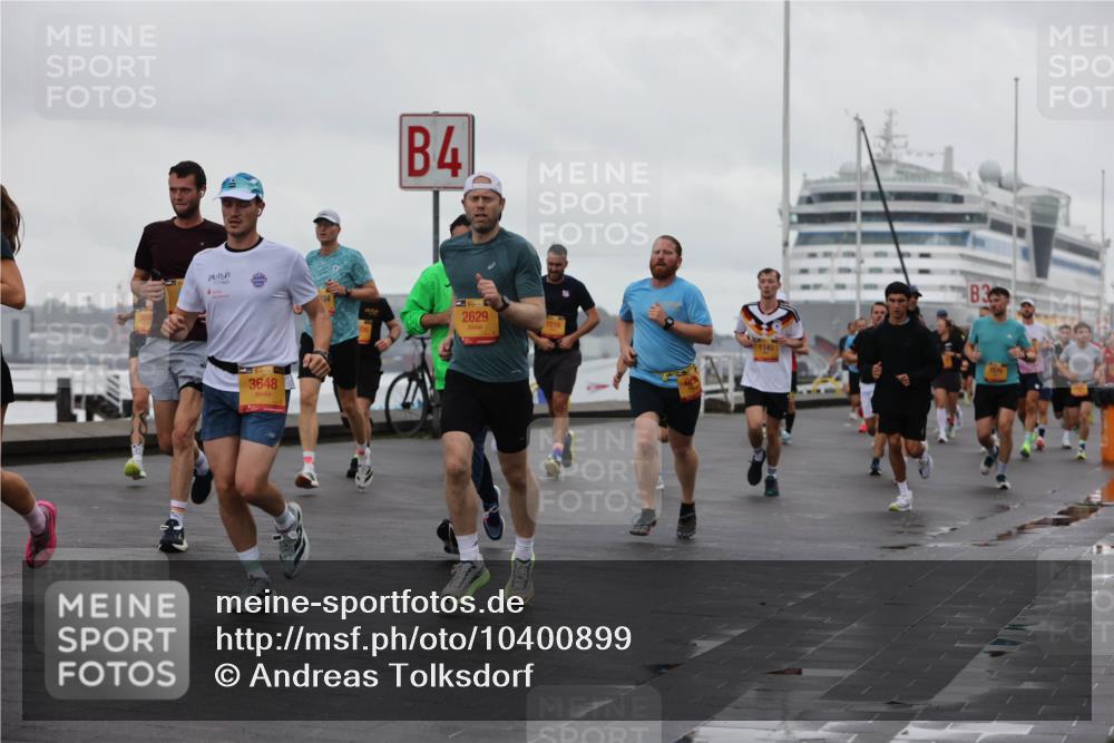 13.09.2026 - Kiel Lauf Andreas Tolksdorf http://msf.ph/oto/10400899 13.09.2026 10:58:41 Kiellinie 3648, 4, 3, 2629, 3 meine-sportfotos.de