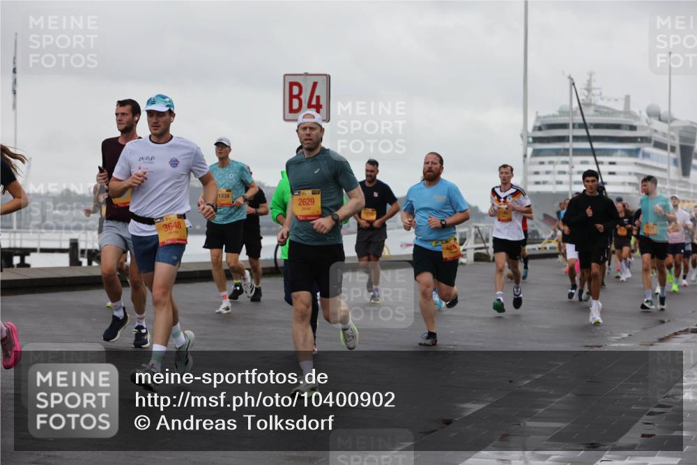 13.09.2026 - Kiel Lauf Andreas Tolksdorf http://msf.ph/oto/10400902 13.09.2026 10:58:41 Kiellinie 4, 3648, 2629, 1145, 7570 meine-sportfotos.de