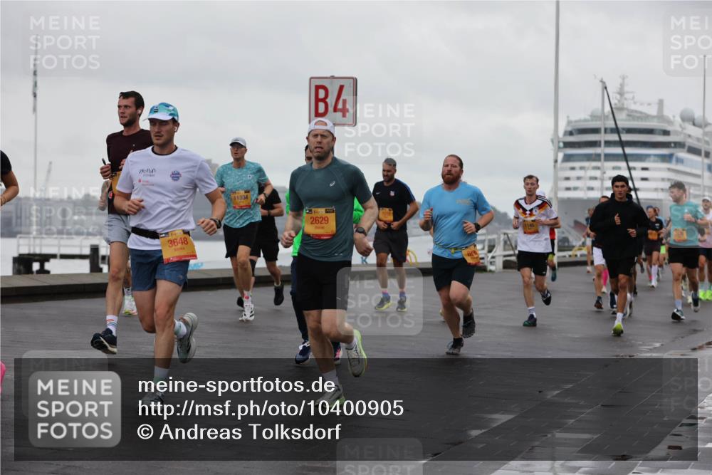 13.09.2026 - Kiel Lauf Andreas Tolksdorf http://msf.ph/oto/10400905 13.09.2026 10:58:41 Kiellinie 391, 3648, 4, 11334, 39, 2629, 7570 meine-sportfotos.de