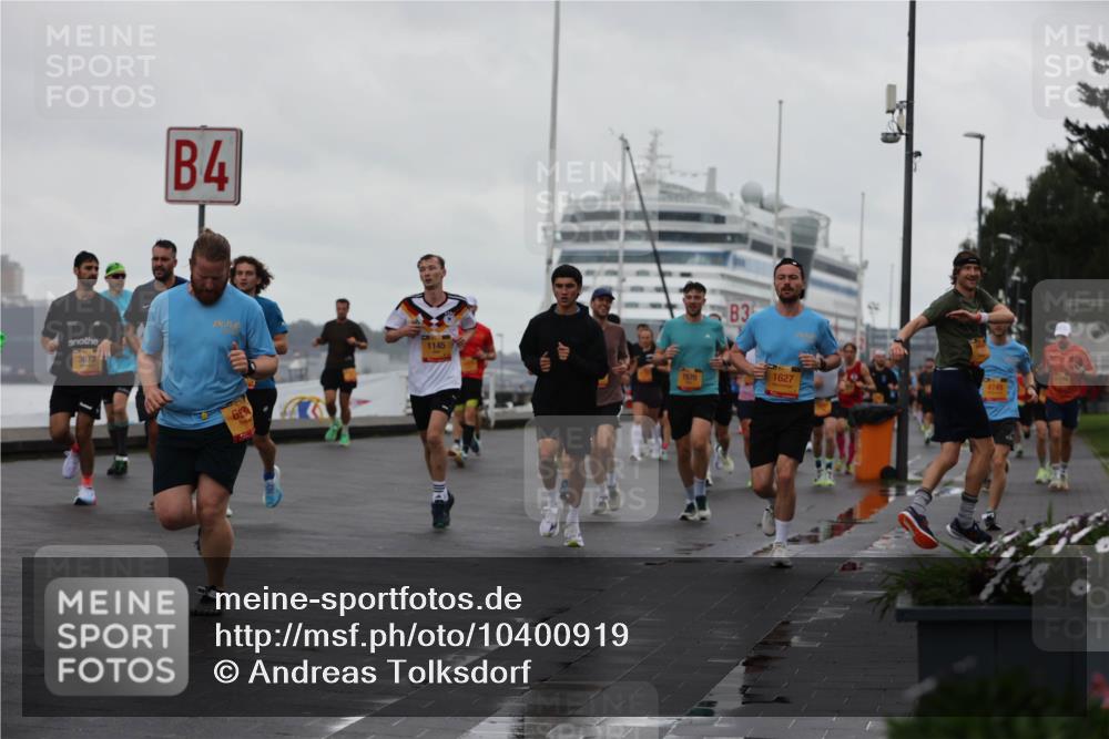 13.09.2026 - Kiel Lauf Andreas Tolksdorf http://msf.ph/oto/10400919 13.09.2026 10:58:42 Kiellinie 4, 3673, 63, 1145, 7570, 3, 1627, 4749 meine-sportfotos.de