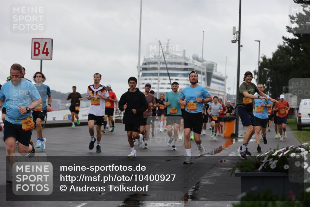 13.09.2026 - Kiel Lauf Andreas Tolksdorf http://msf.ph/oto/10400927 13.09.2026 10:58:42 Kiellinie 693, 4, 1145, 7570, 1627, 4730, 4749, 2 meine-sportfotos.de