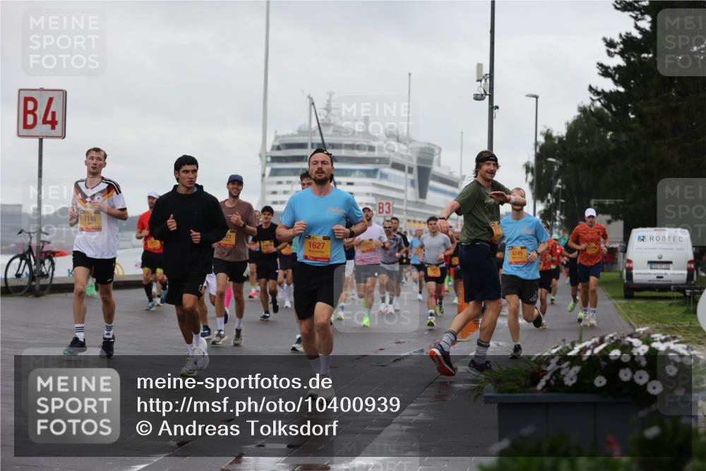 13.09.2026 - Kiel Lauf Andreas Tolksdorf http://msf.ph/oto/10400939 13.09.2026 10:58:43 Kiellinie 4, 1145, 1627, 3, 4749 meine-sportfotos.de