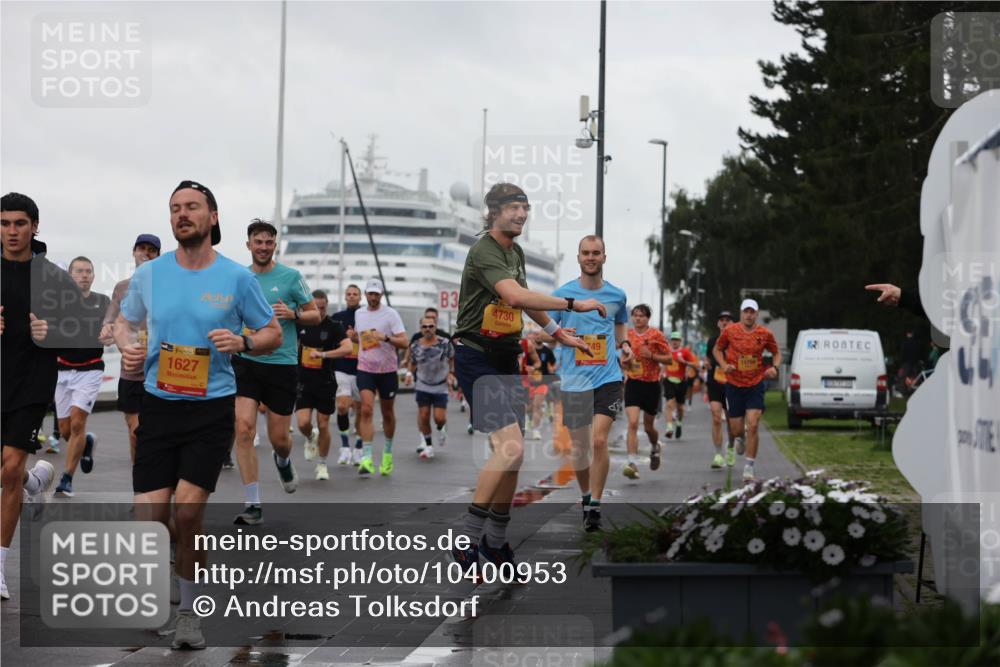 13.09.2026 - Kiel Lauf Andreas Tolksdorf http://msf.ph/oto/10400953 13.09.2026 10:58:44 Kiellinie 38, 1627, 3, 4730, 11794 meine-sportfotos.de