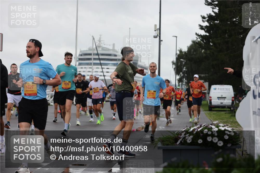13.09.2026 - Kiel Lauf Andreas Tolksdorf http://msf.ph/oto/10400958 13.09.2026 10:58:44 Kiellinie 35, 1627, 7570, 4749 meine-sportfotos.de