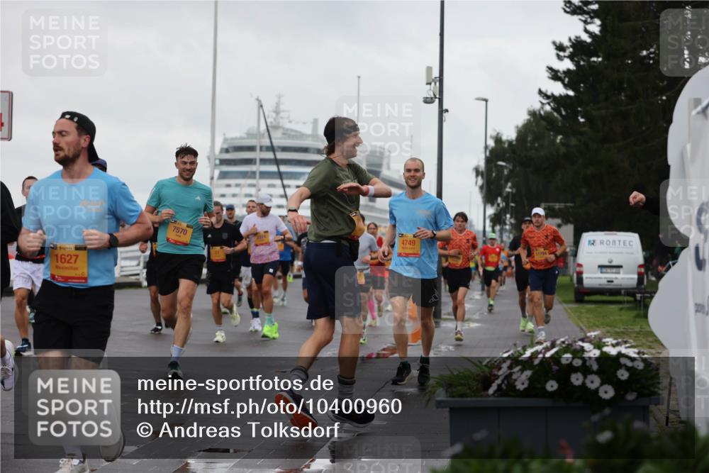13.09.2026 - Kiel Lauf Andreas Tolksdorf http://msf.ph/oto/10400960 13.09.2026 10:58:44 Kiellinie 1, 39, 1627, 7570, 4749, 11794 meine-sportfotos.de