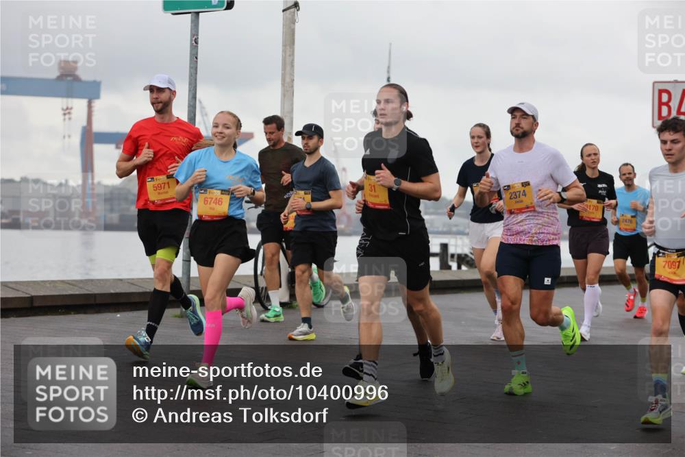 13.09.2026 - Kiel Lauf Andreas Tolksdorf http://msf.ph/oto/10400996 13.09.2026 10:58:49 Kiellinie 39, 5971, 38, 6746, 31, 38, 2374, 170, 2476, 7097 meine-sportfotos.de