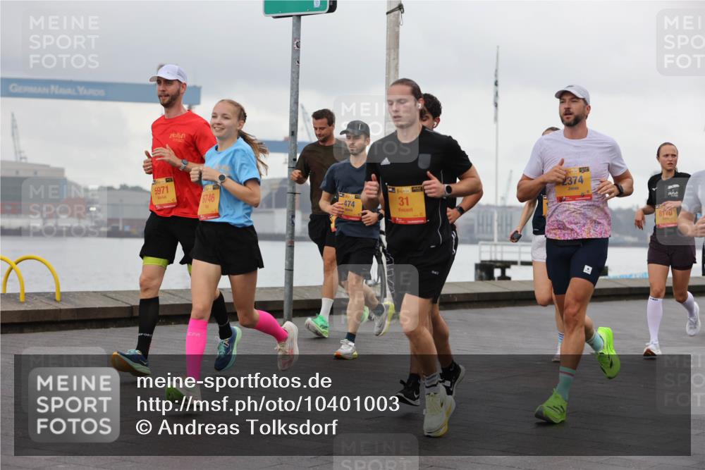 13.09.2026 - Kiel Lauf Andreas Tolksdorf http://msf.ph/oto/10401003 13.09.2026 10:58:49 Kiellinie 5971, 6746, 38, 474, 31, 38, 2374, 8170 meine-sportfotos.de