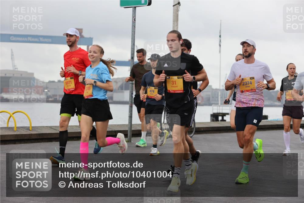 13.09.2026 - Kiel Lauf Andreas Tolksdorf http://msf.ph/oto/10401004 13.09.2026 10:58:49 Kiellinie 5971, 6746, 474, 31, 38, 2374, 81 meine-sportfotos.de