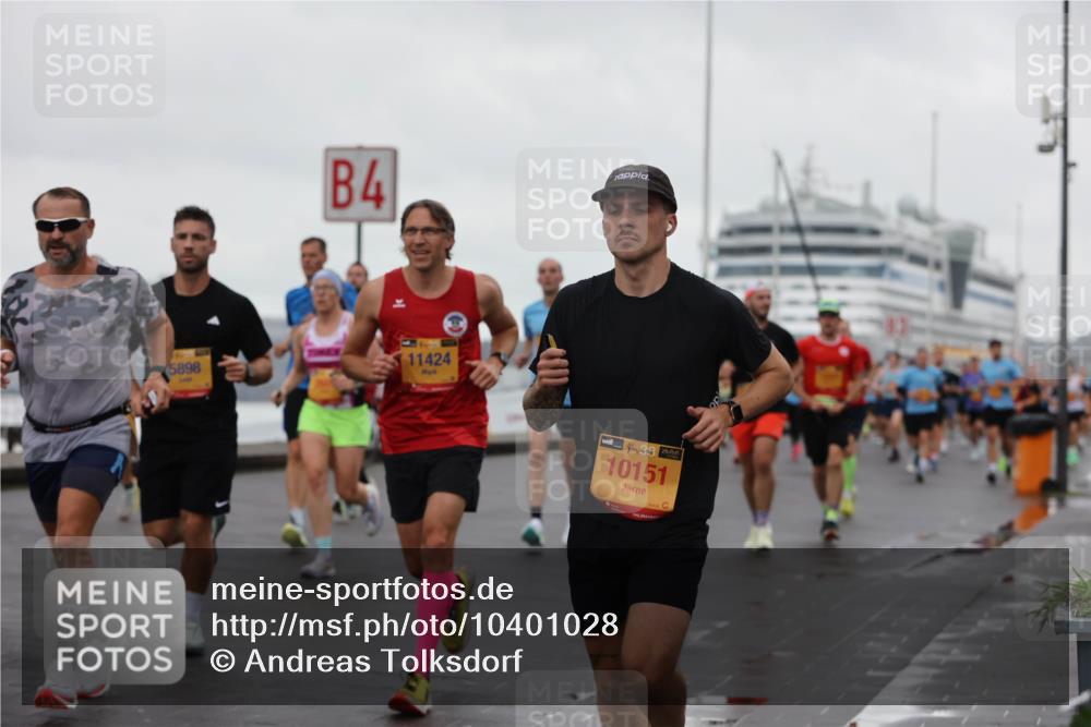 13.09.2026 - Kiel Lauf Andreas Tolksdorf http://msf.ph/oto/10401028 13.09.2026 10:58:51 Kiellinie 4, 5898, 11424, 38, 10151 meine-sportfotos.de