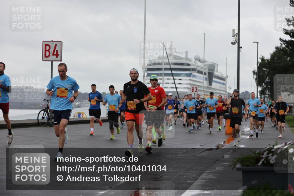 13.09.2026 - Kiel Lauf Andreas Tolksdorf http://msf.ph/oto/10401034 13.09.2026 10:58:52 Kiellinie 4, 3502, 22, 3163, 817, 3, 4290 meine-sportfotos.de
