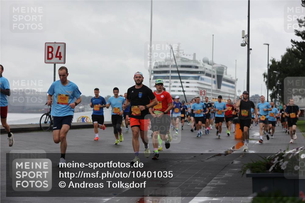 13.09.2026 - Kiel Lauf Andreas Tolksdorf http://msf.ph/oto/10401035 13.09.2026 10:58:52 Kiellinie 4, 3502, 3163, 22, 3 meine-sportfotos.de