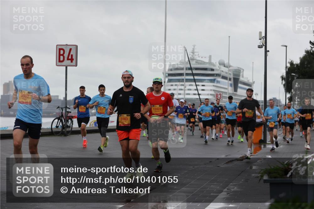 13.09.2026 - Kiel Lauf Andreas Tolksdorf http://msf.ph/oto/10401055 13.09.2026 10:58:53 Kiellinie 3502, 4, 10039, 817, 39, 3163, 12422, 3 meine-sportfotos.de