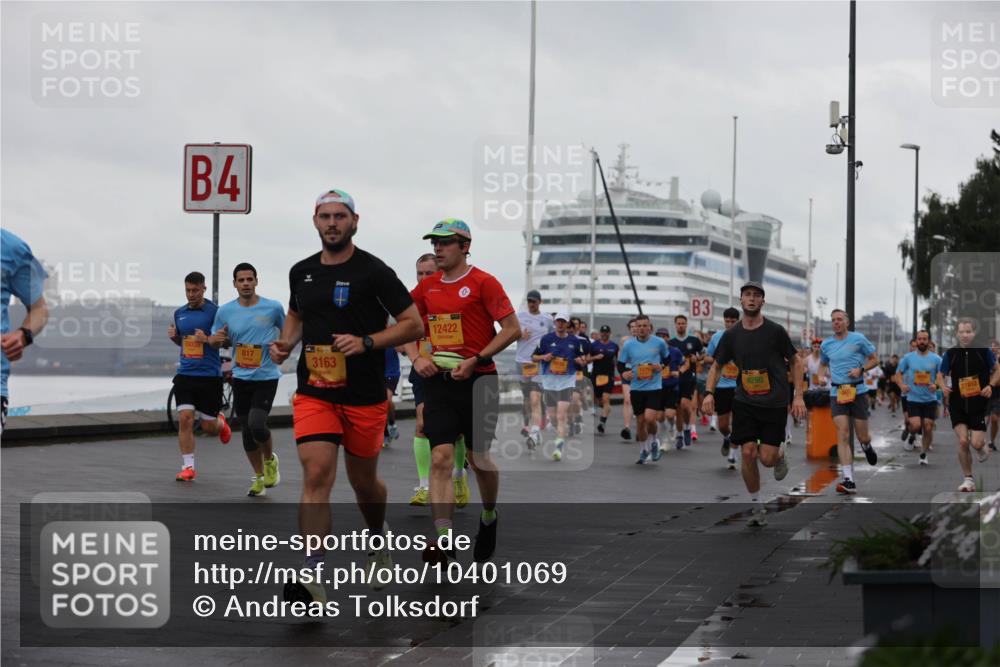 13.09.2026 - Kiel Lauf Andreas Tolksdorf http://msf.ph/oto/10401069 13.09.2026 10:58:54 Kiellinie 4, 10039, 817, 3163, 12422, 3, 4290, 11812 meine-sportfotos.de
