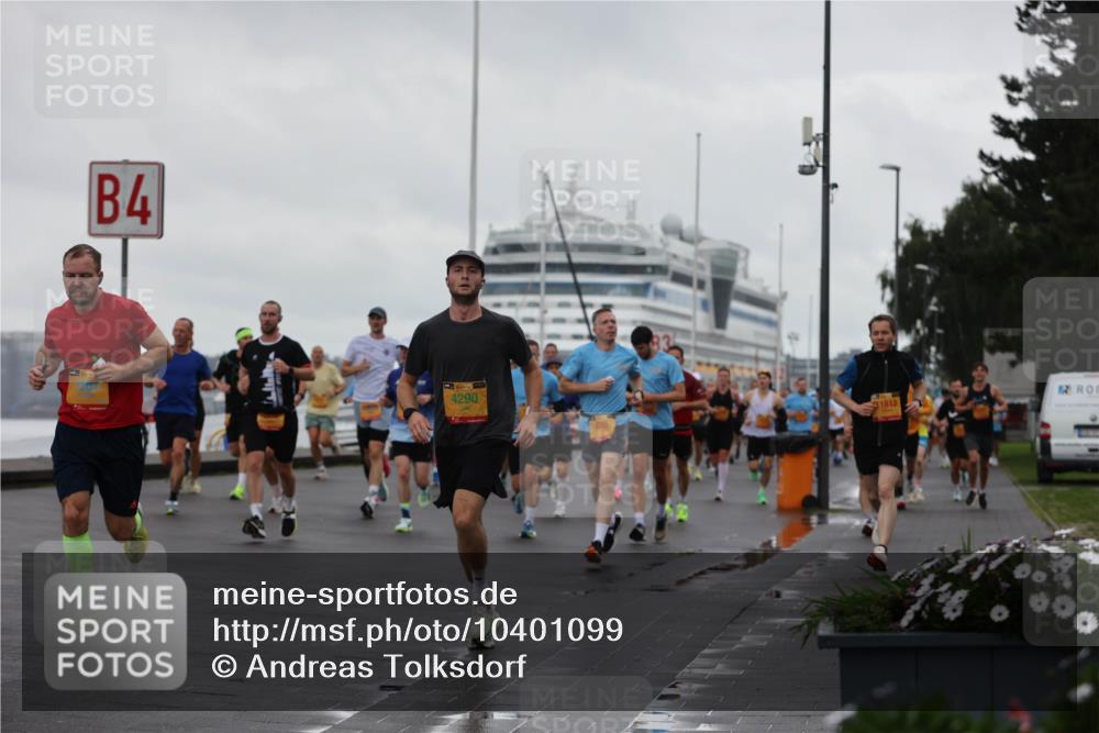 13.09.2026 - Kiel Lauf Andreas Tolksdorf http://msf.ph/oto/10401099 13.09.2026 10:58:55 Kiellinie 4, 39, 4290, 11812 meine-sportfotos.de