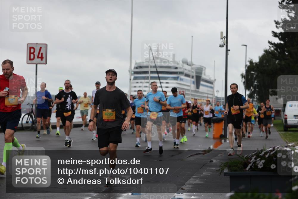 13.09.2026 - Kiel Lauf Andreas Tolksdorf http://msf.ph/oto/10401107 13.09.2026 10:58:56 Kiellinie 4, 1, 39, 505, 4290 meine-sportfotos.de