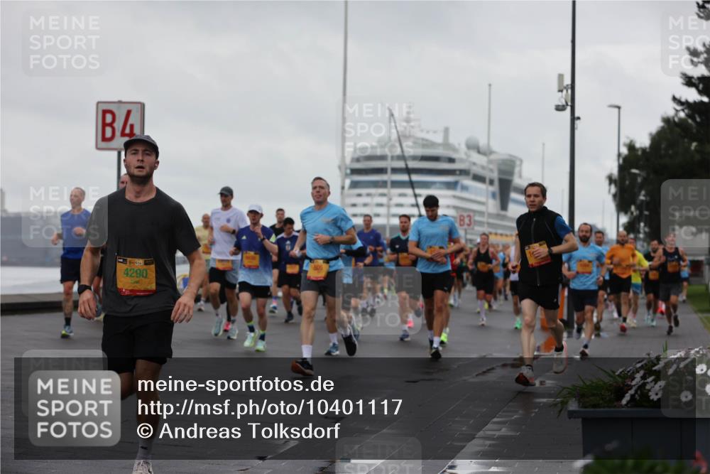 13.09.2026 - Kiel Lauf Andreas Tolksdorf http://msf.ph/oto/10401117 13.09.2026 10:58:56 Kiellinie 4, 38, 4290, 83 meine-sportfotos.de