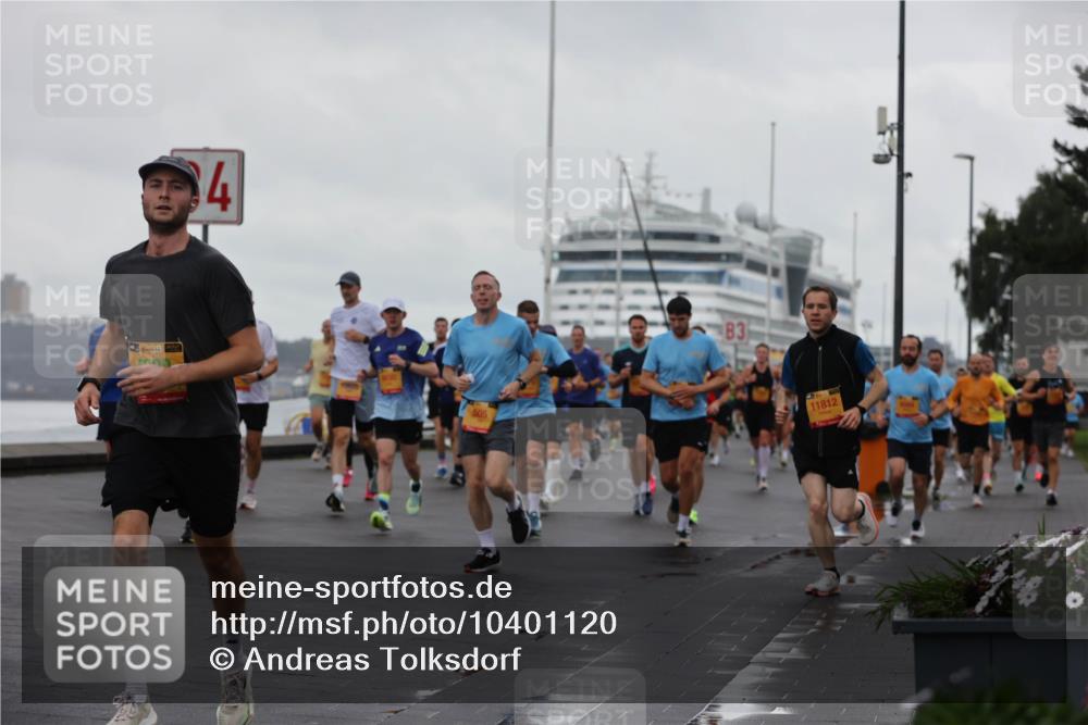 13.09.2026 - Kiel Lauf Andreas Tolksdorf http://msf.ph/oto/10401120 13.09.2026 10:58:56 Kiellinie 4, 38, 505, 3, 11812 meine-sportfotos.de