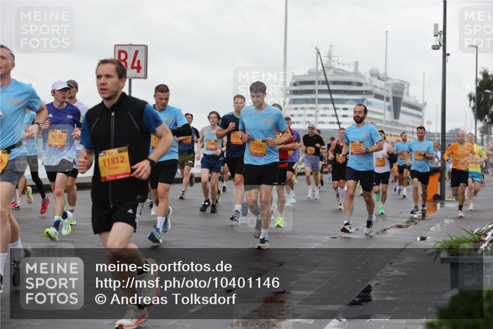 13.09.2026 - Kiel Lauf Andreas Tolksdorf http://msf.ph/oto/10401146 13.09.2026 10:58:59 Kiellinie 11, 6630, 84, 11812, 7861, 635, 7436, 11892 meine-sportfotos.de