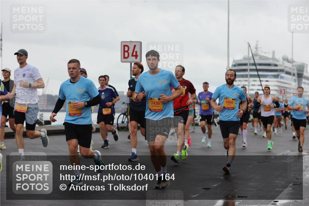 13.09.2026 - Kiel Lauf Andreas Tolksdorf http://msf.ph/oto/10401164 13.09.2026 10:59:00 Kiellinie 10605, 4, 39, 7436, 11630, 6084, 3 meine-sportfotos.de