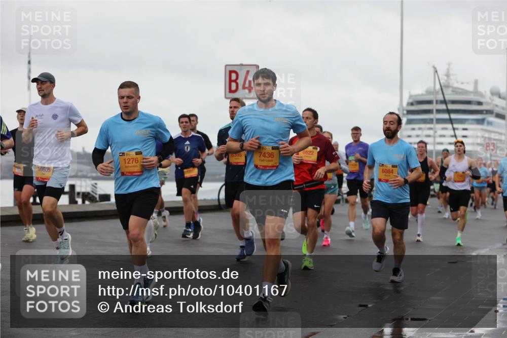 13.09.2026 - Kiel Lauf Andreas Tolksdorf http://msf.ph/oto/10401167 13.09.2026 10:59:00 Kiellinie 10605, 1276, 4, 38, 6395, 7436, 6622, 6084, 3 meine-sportfotos.de