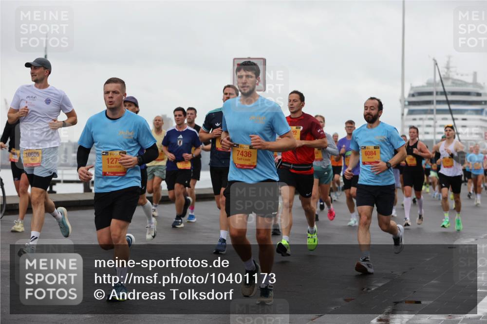 13.09.2026 - Kiel Lauf Andreas Tolksdorf http://msf.ph/oto/10401173 13.09.2026 10:59:00 Kiellinie 38, 7436, 10605, 38, 127, 22, 6084 meine-sportfotos.de